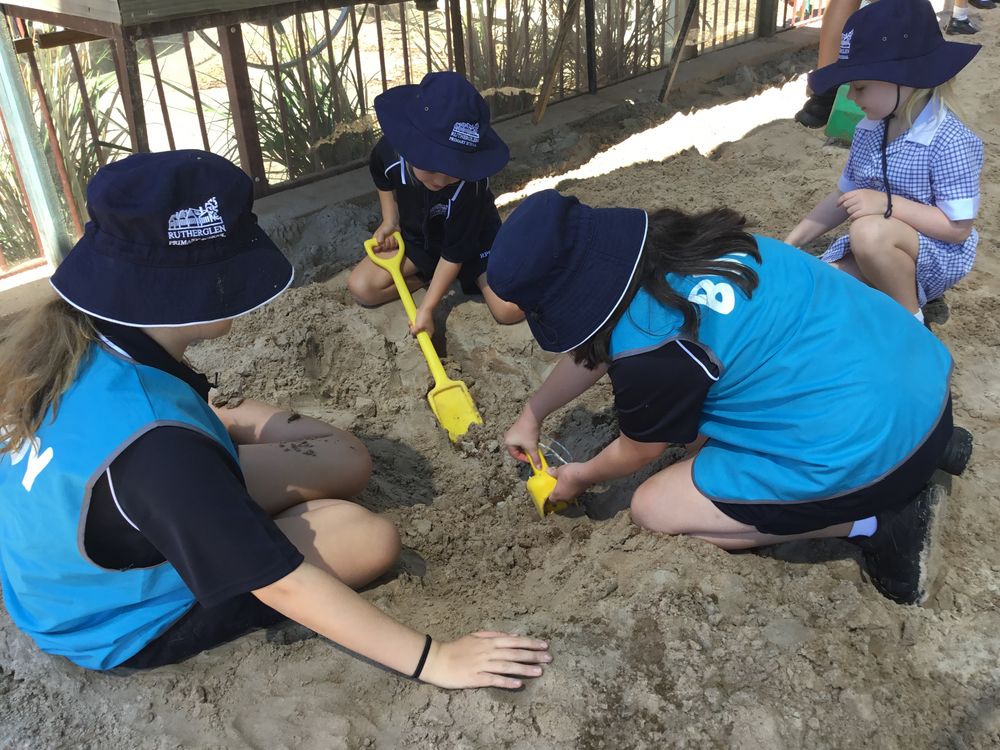 Rutherglen Primary School Buddy Program