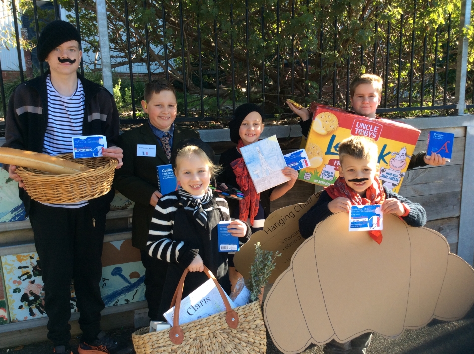 Rutherglen Primary School French Day